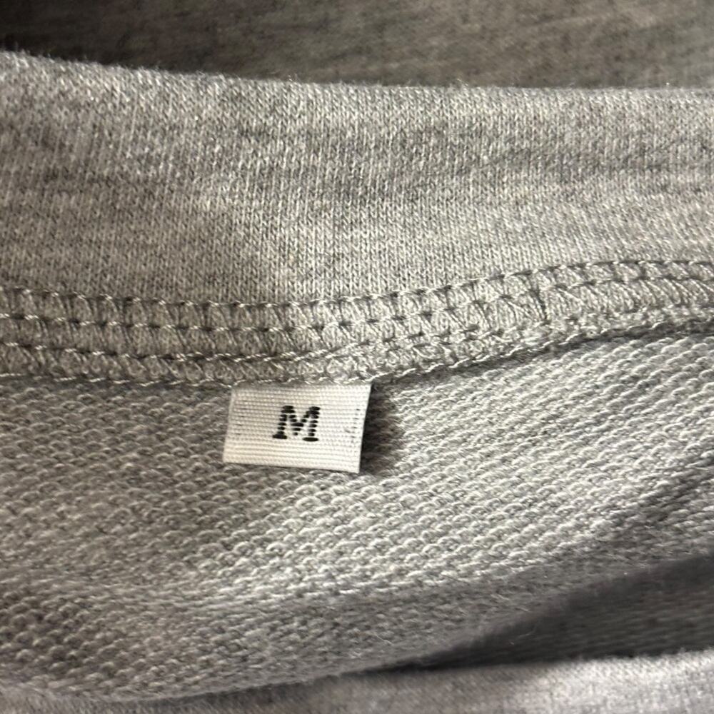 Tis The Season Women's Gray Sweatshirt Size Medium NEW - Picture 5 of 6